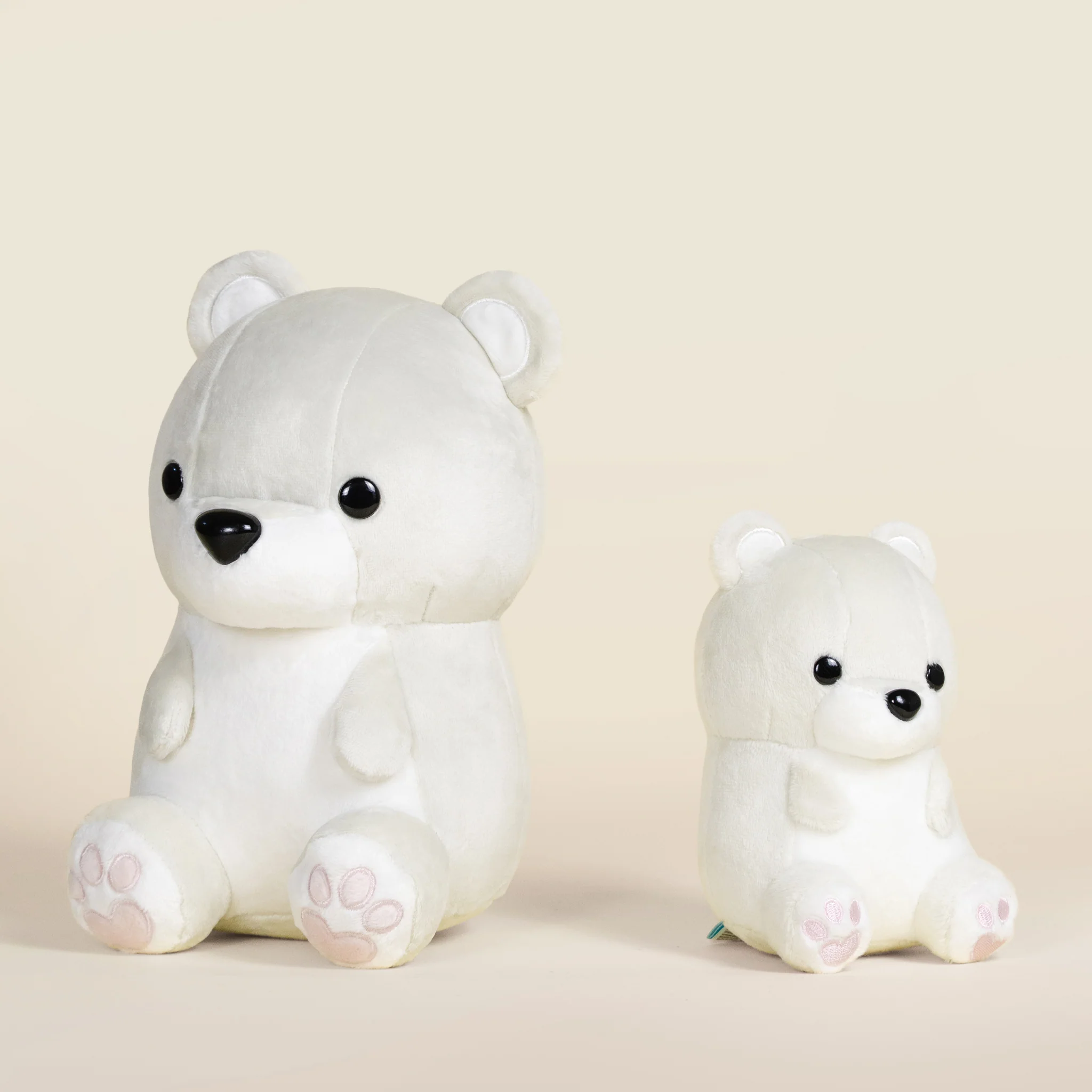 Mini Poli the Polar Bear - Image 10