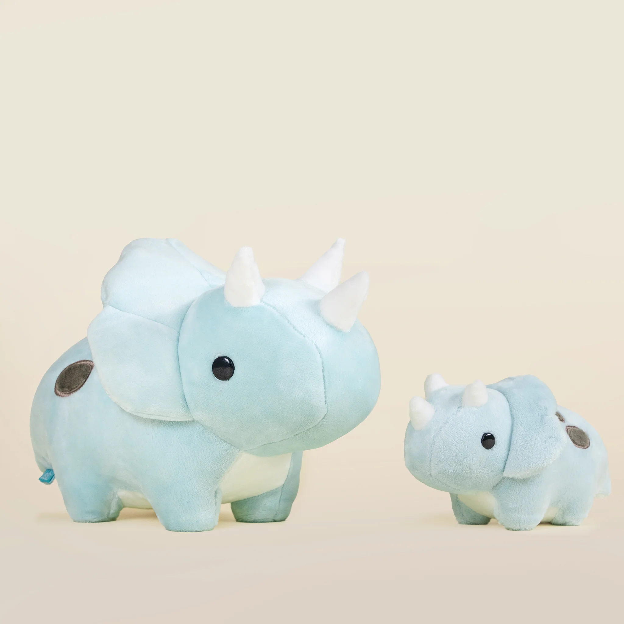 Mini Seri the Triceratops - Image 10